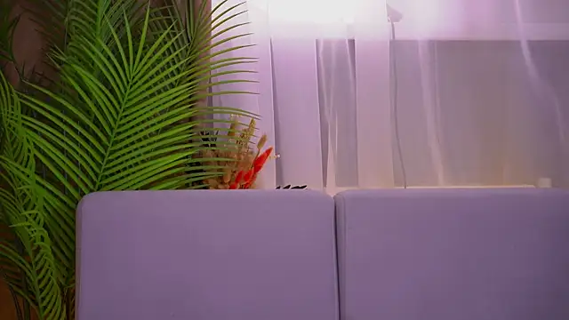OliviaKis_'s Live XXX Chat
