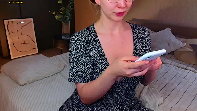 mynameloveeeeee live XXX chat