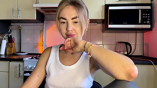 Chat XXX en directo de MartaLuna_