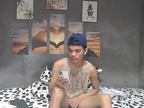 Онлайн чат XXX Natsboii