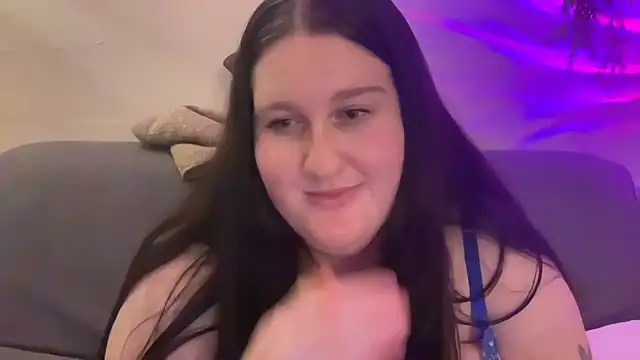 xopeachybaby – Live XXX-chat