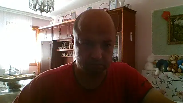 Živý XXX chat Luceriusbigass