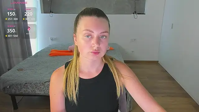 Kitkatvel Live XXX Chat
