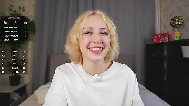 ErmelindaRottner – Naživo XXX chat