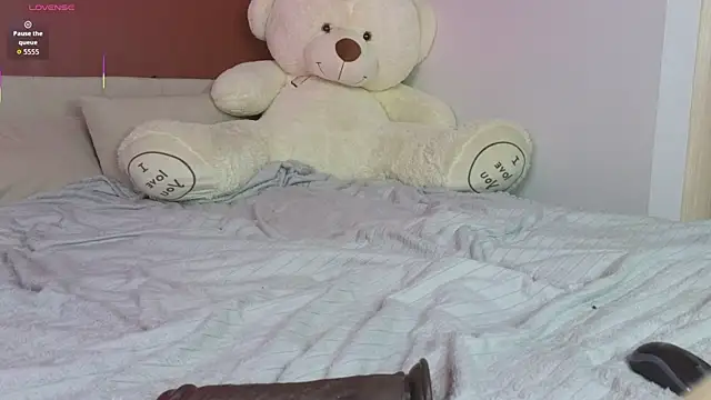 Vlada_vv Chat XXX in diretta