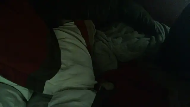 immikew1975 XXX чат на живо