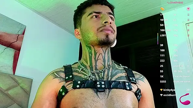 JuanCamiilo_66 live XXX chat