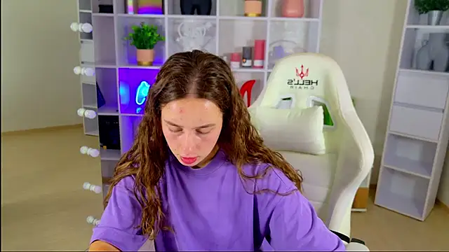 NadinnL Live XXX Chat