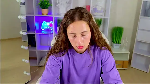 XXX chat uživo modela NadinnL