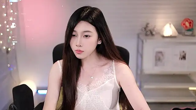 SleepArtist Chat XXX in diretta