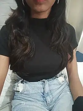 _Sexy_Lilly_ Adlı Modelin Canlı XXX Sohbeti