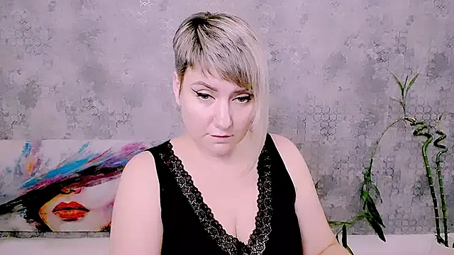 Chat XXX ao vivo de Djullia