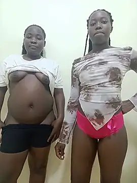 Chat XXX ao vivo de Nelly_jo