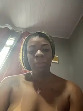 Priihmedeiros' Live XXX Chat