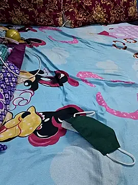 Tamil_Vennila_'s Live XXX Chat