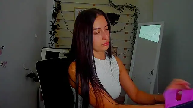 Star_Emily_'s Live XXX Chat