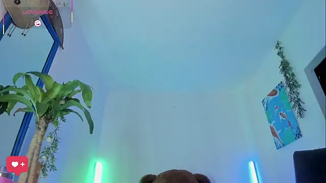 Naughty_Blue Live XXX Chat