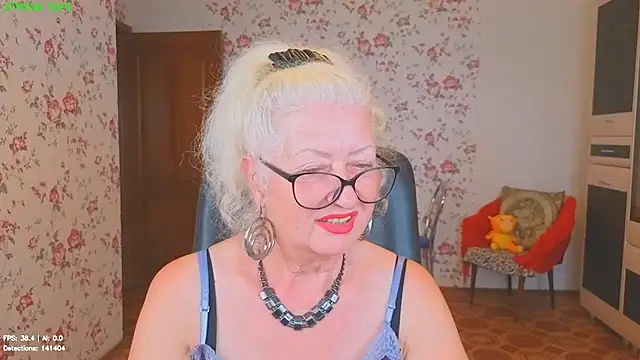 Maya_Mayflower's Live XXX Chat