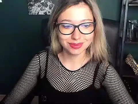 loveHeidi Live XXX-chat