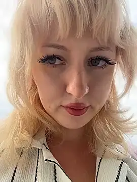 Chat +18 de RonnieKiss ao vivo