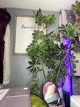 Kinky_Kali's Live XXX Chat
