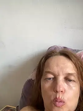 Suzanele Chat XXX in diretta