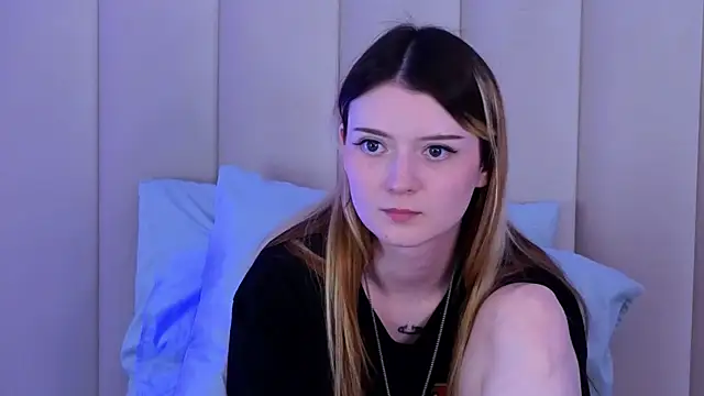 AlyssFrost Chat XXX live