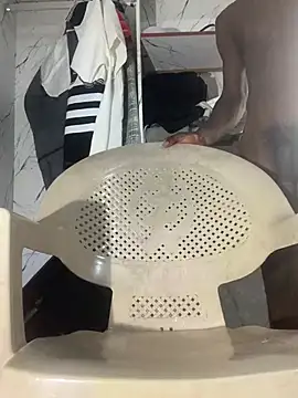 MrBlaq25 Show in webcam