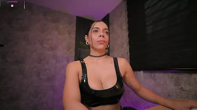 AmyWalker_ Live XXX-chat