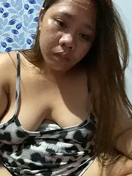 Chat XXX ao vivo de -CLARAMommy-