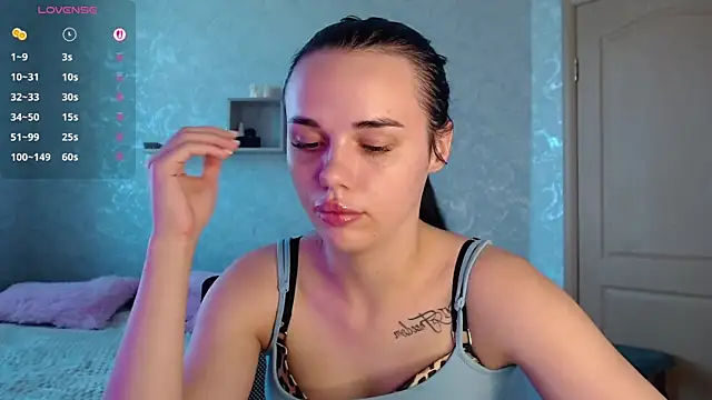 Kseni_a's Live XXX Chat