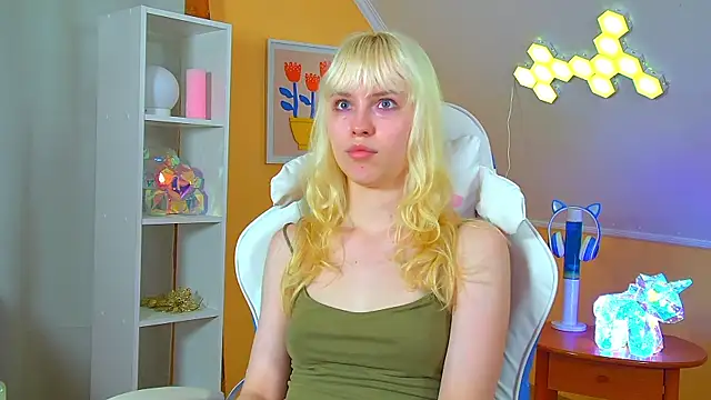 Chat +18 de HannahHollis ao vivo