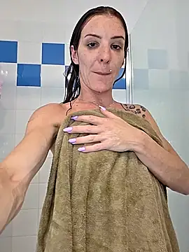 Ladykimberly_XOXO élő XXX-chatje