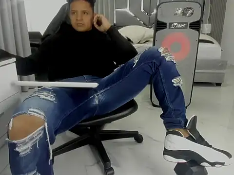 Živý XXX chat master_leather