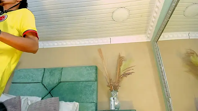 NoaahTylor Chat XXX live