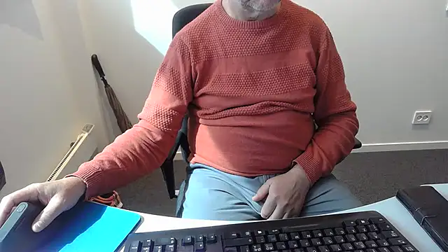 Buggemannn Live XXX chat