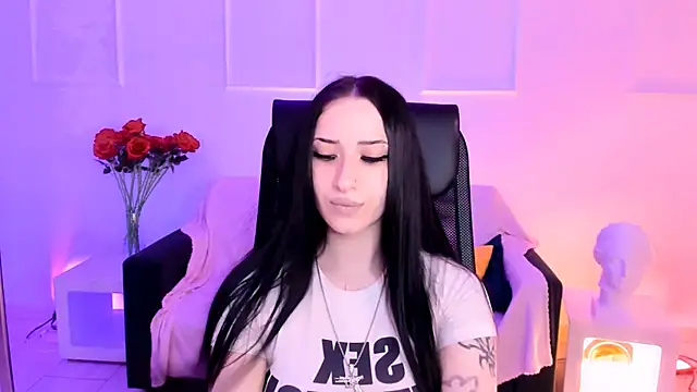 XXX chat uživo modela MonicaLowes