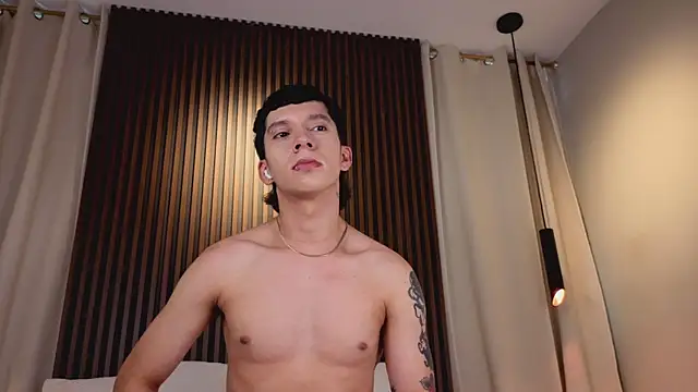 JacoboSwam Adlı Modelin Canlı XXX Sohbeti