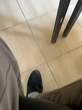 Chat +18 de kenanbal0677 ao vivo