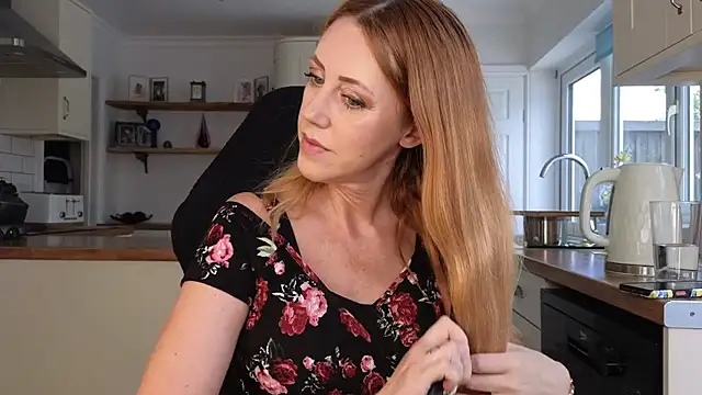 stripmequick's Live XXX Chat