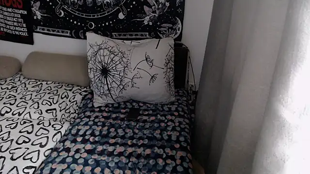 XXX chat uživo modela AlienforTwenty