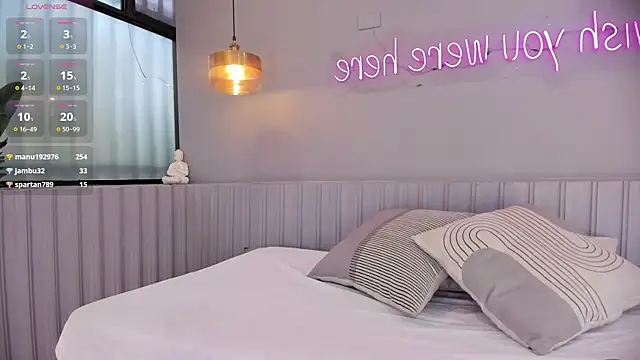 cherry_monroe: онлайн-секс-чат