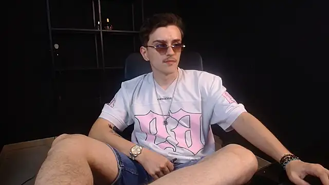 Chatroom XXX en direct de FelixStarkk