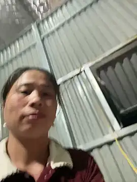 tinacum012 Live XXX-chat