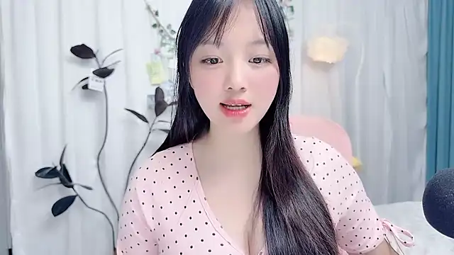 Winnie666999's Live XXX Chat