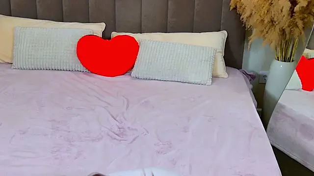 EdenSolis Adlı Modelin Canlı XXX Sohbeti
