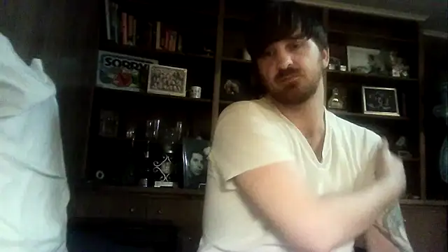 WyattL96 Live XXX-Chat