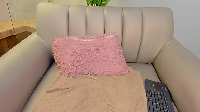 Živý XXX chat paytonmckay_