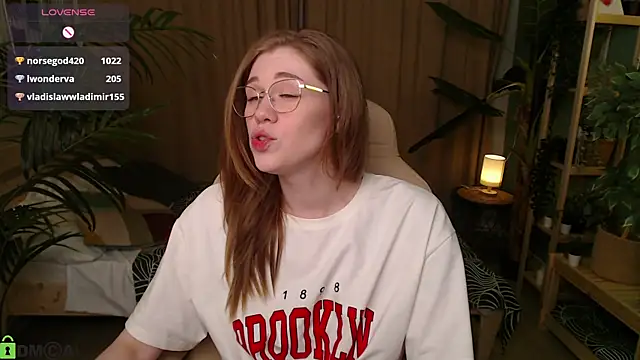 Alison_Doody: онлайн-секс-чат