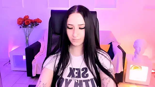 Chat XXX en directo de MonicaLowes